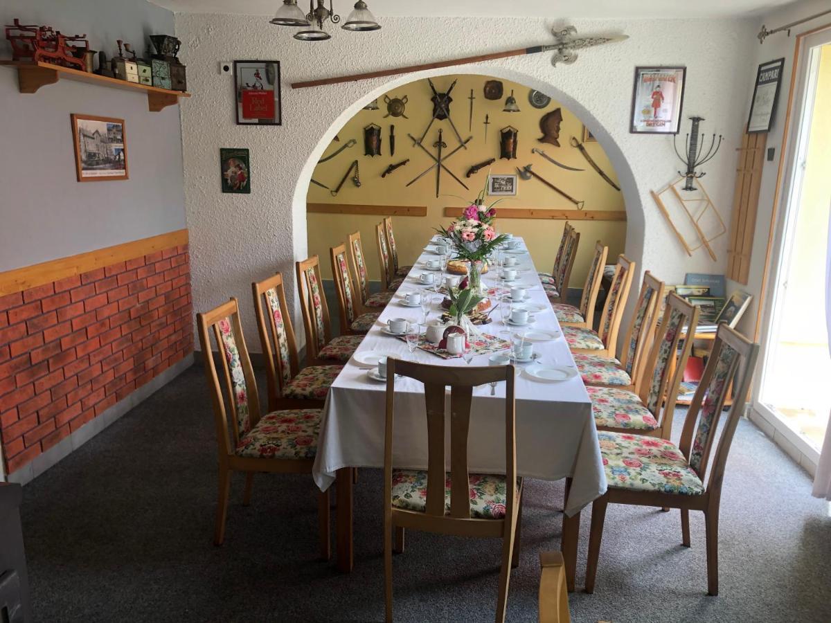 Pension U Rytire Janov Esterno foto